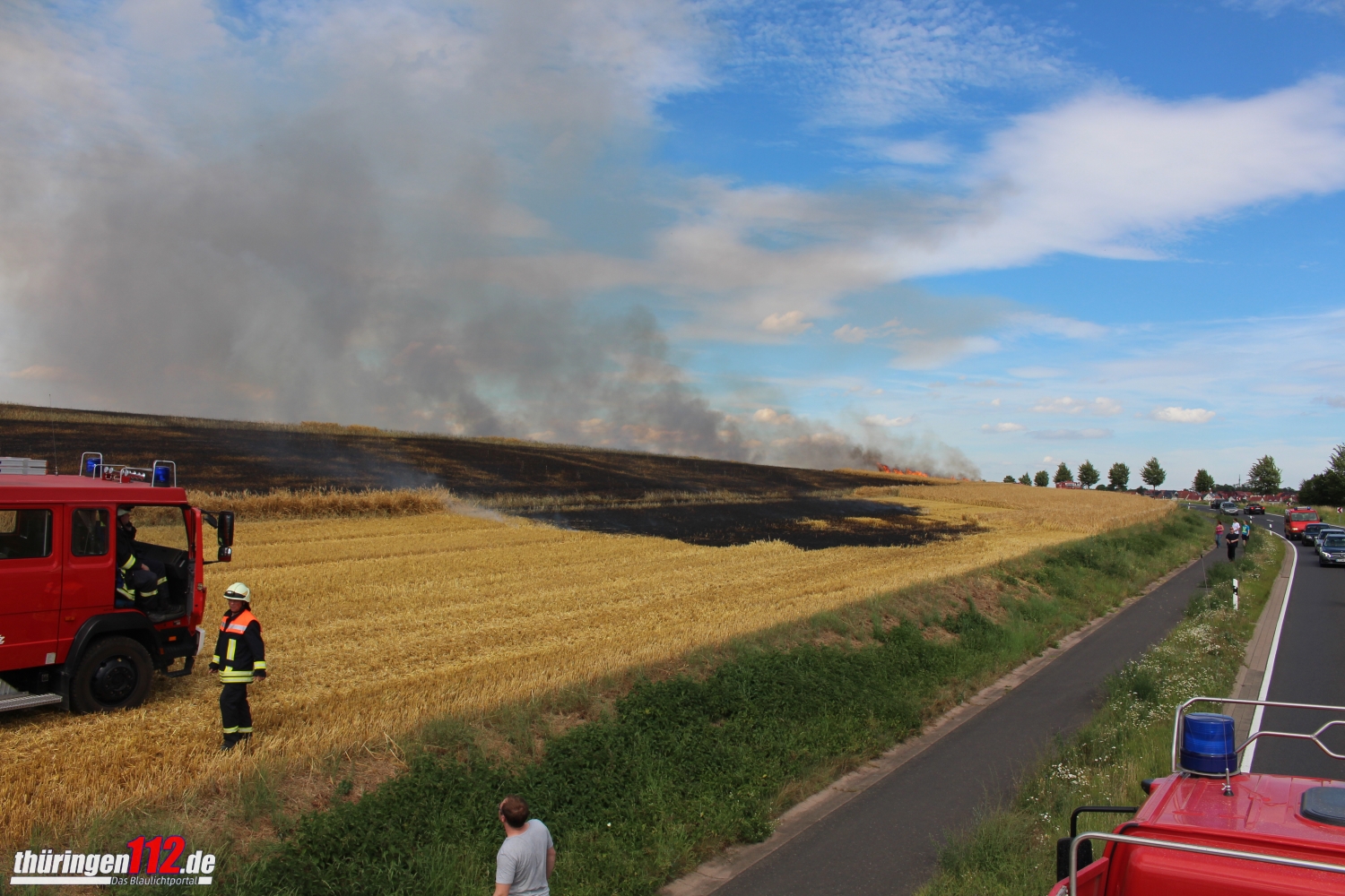 16-07-10 Feldbrand 007 