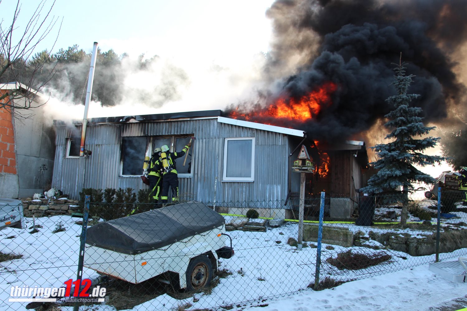 18-03-01 Gartenhausbrand 003