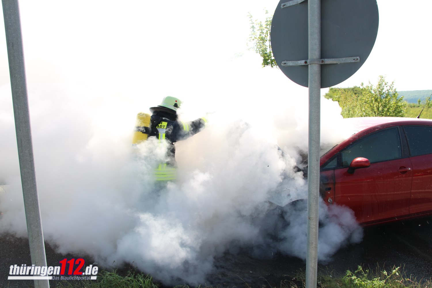 18-05-03 Pkw-Brand 001