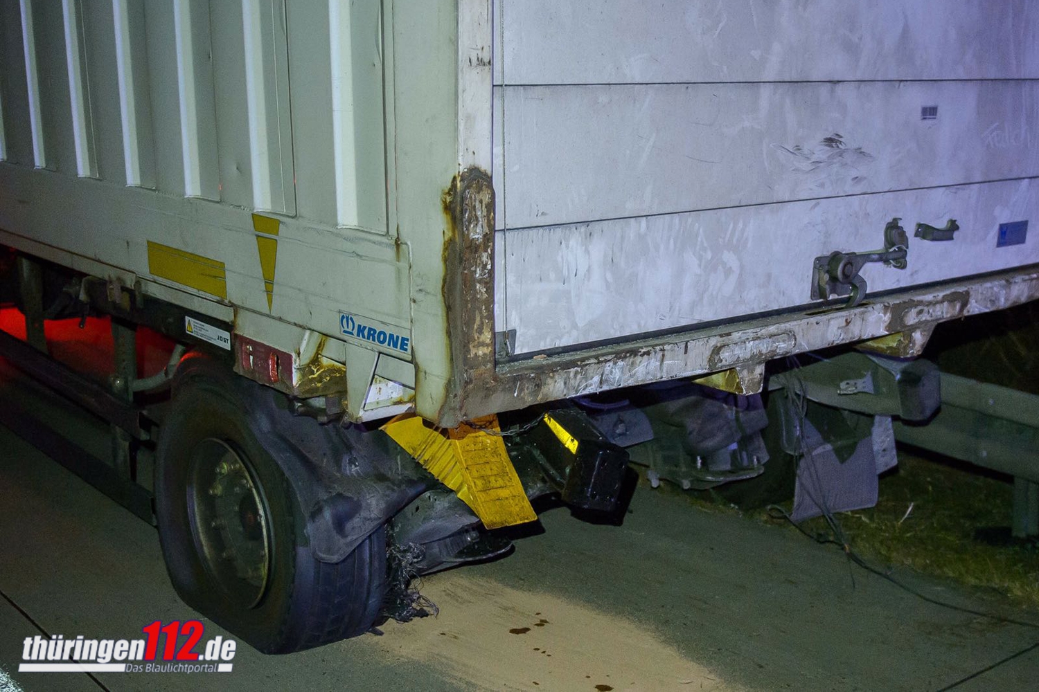 Autobahn Erfurt-Crash2