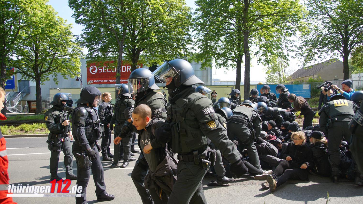 20190501-Erfurt-Sitzblockade