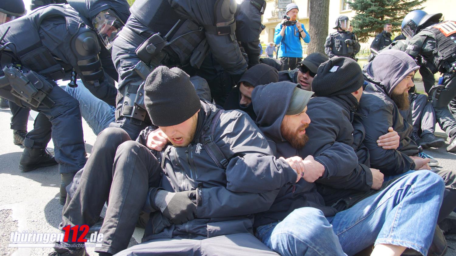 20190501-Erfurt-Sitzblockade