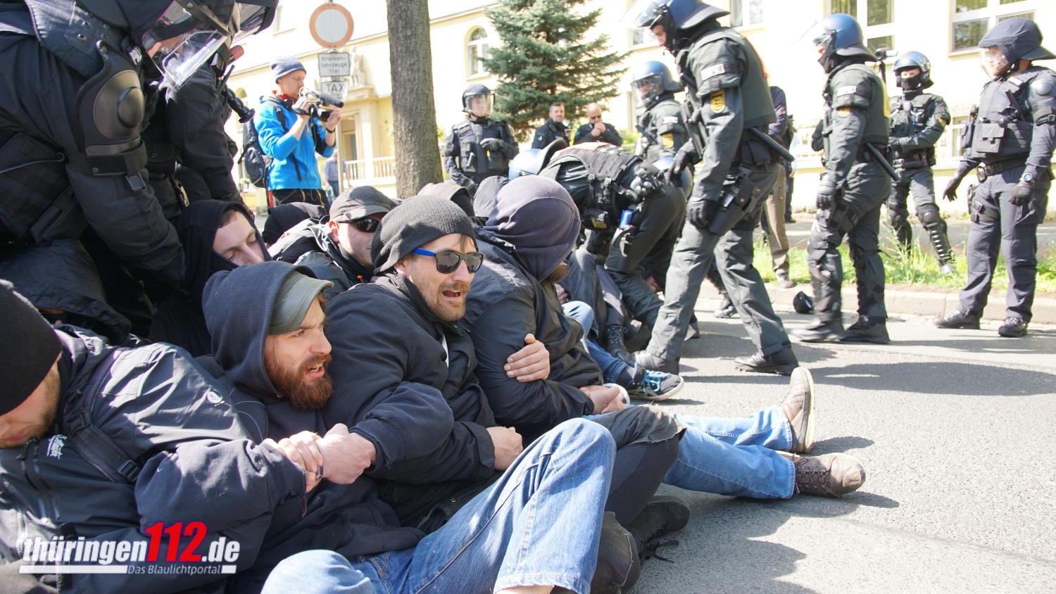 20190501-Erfurt-Sitzblockade