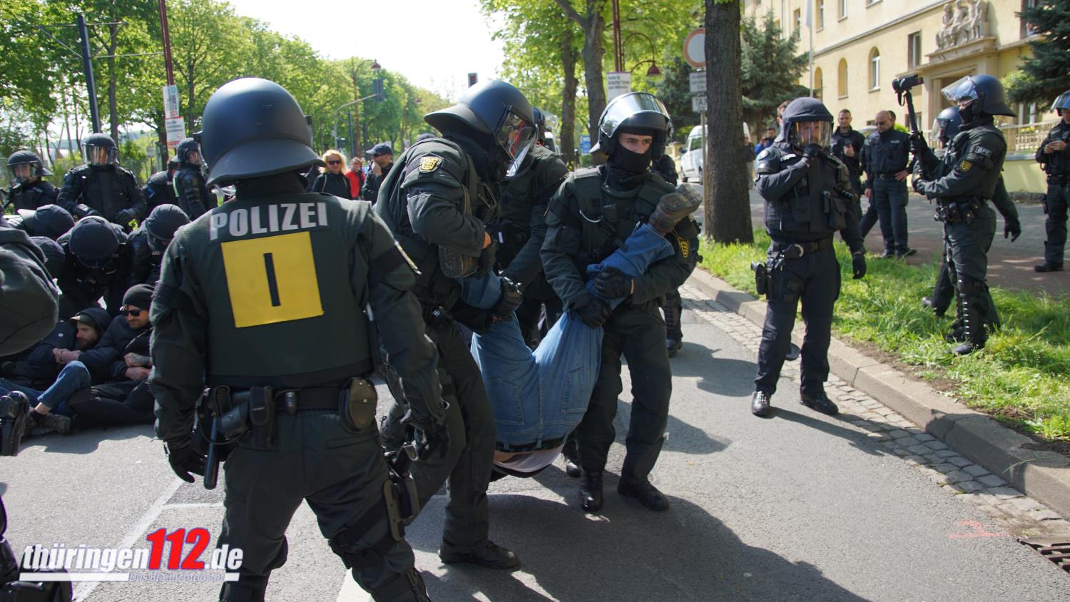 20190501-Erfurt-Sitzblockade