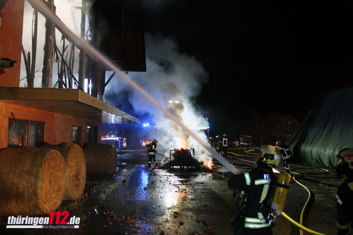 22-11-29-Grossbrand-005